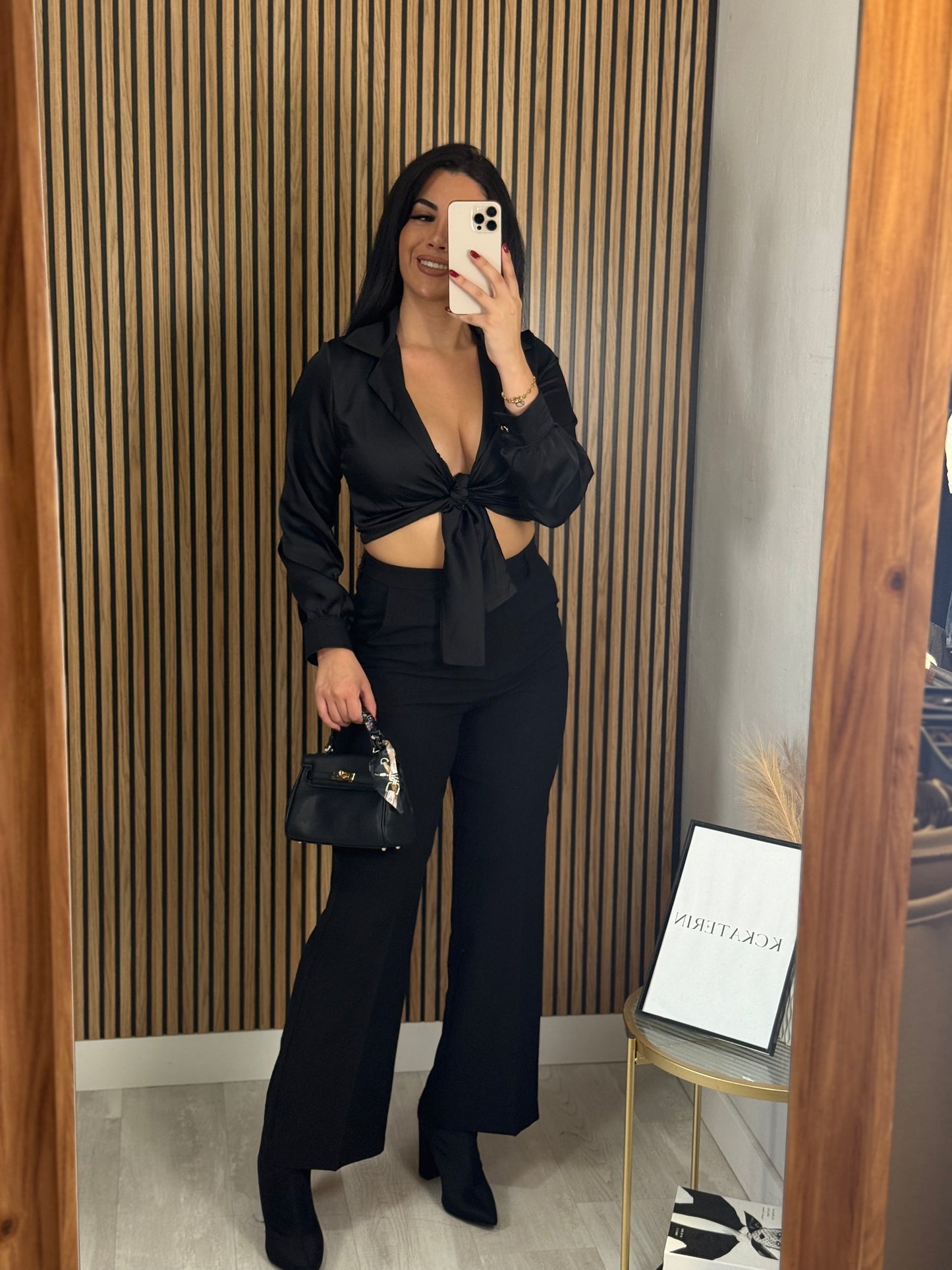 BLUSA RASO CORTA NEGRA