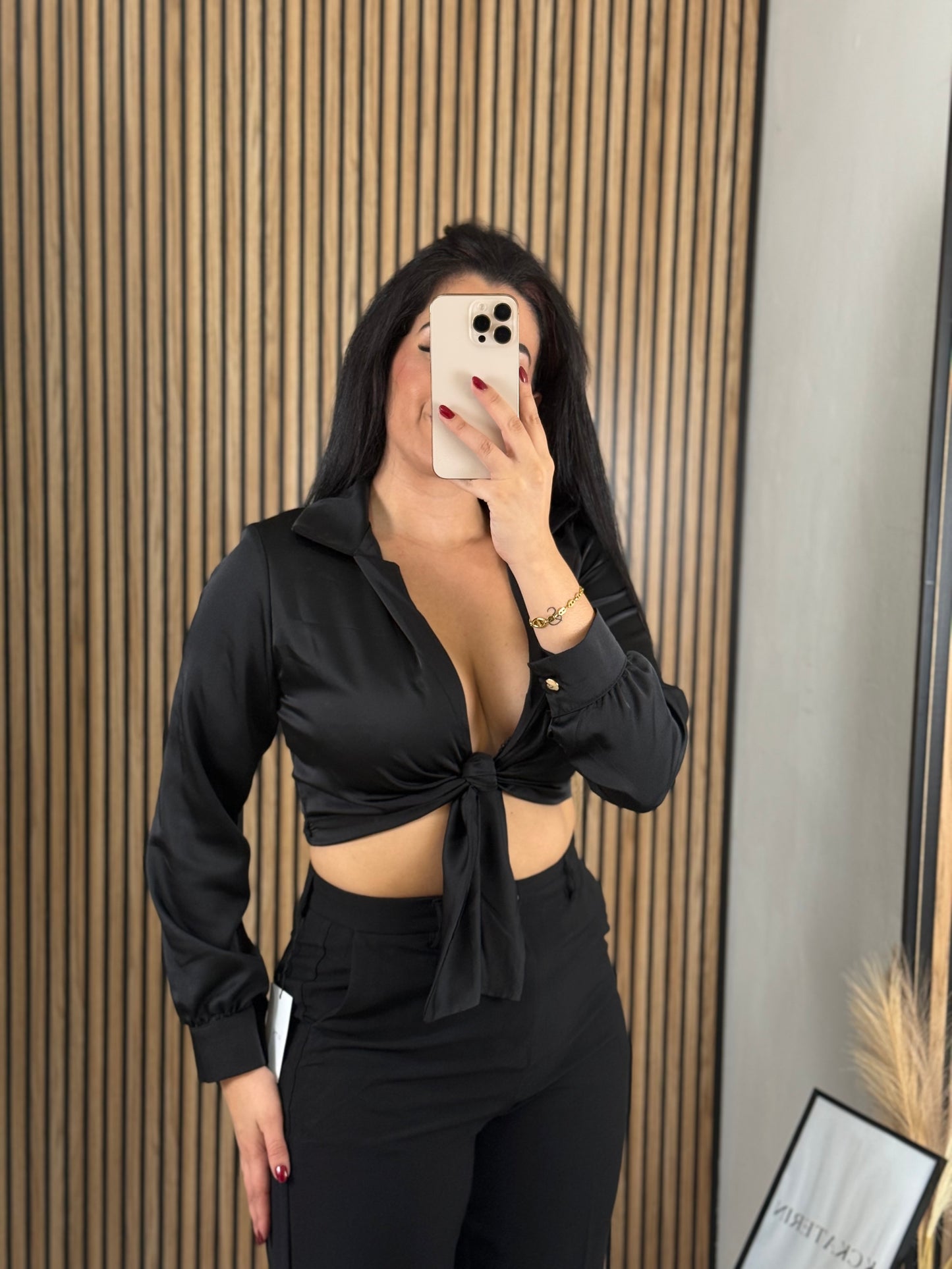 BLUSA RASO CORTA NEGRA