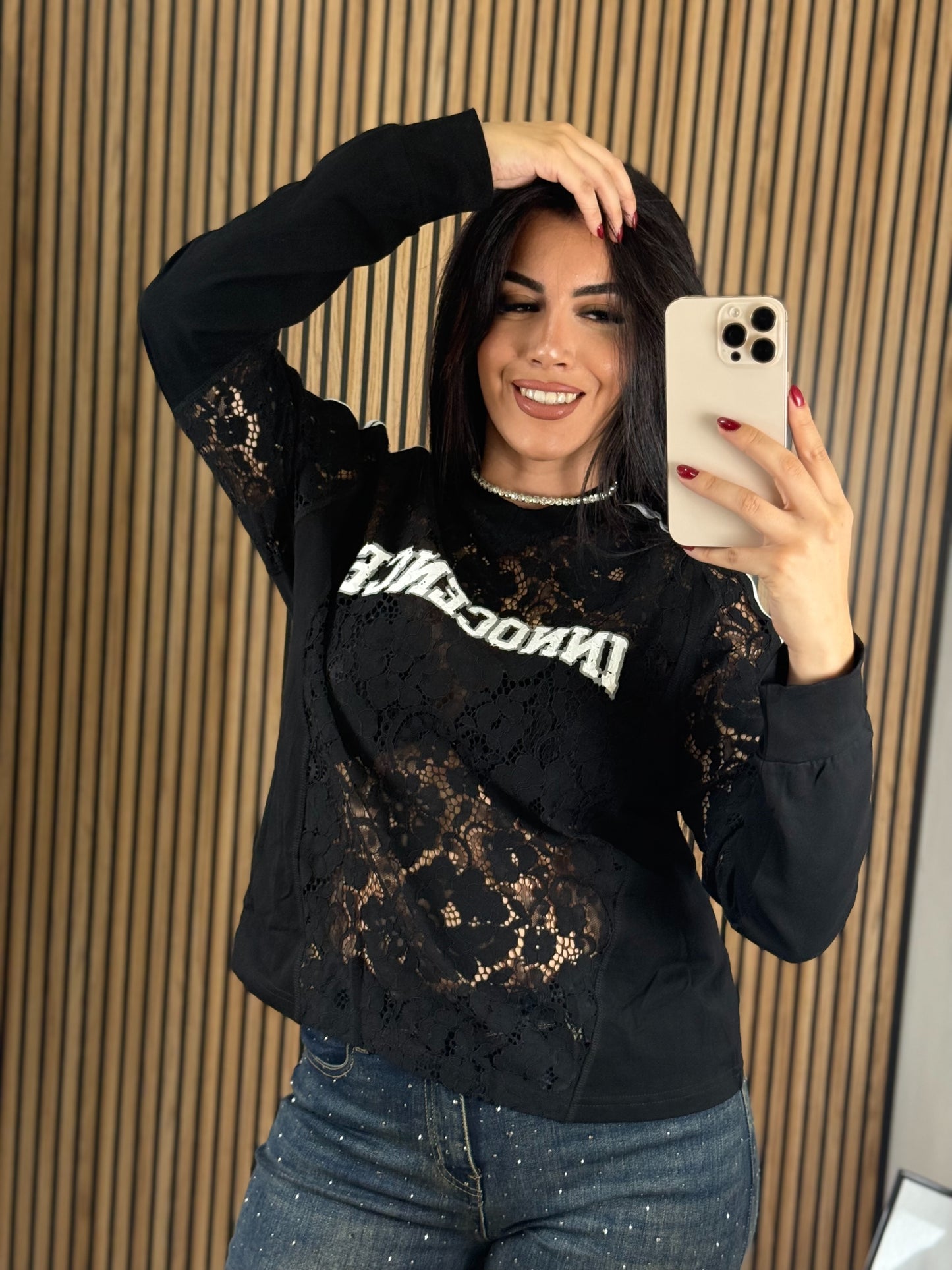 CAMISETA OVER ENCAJE