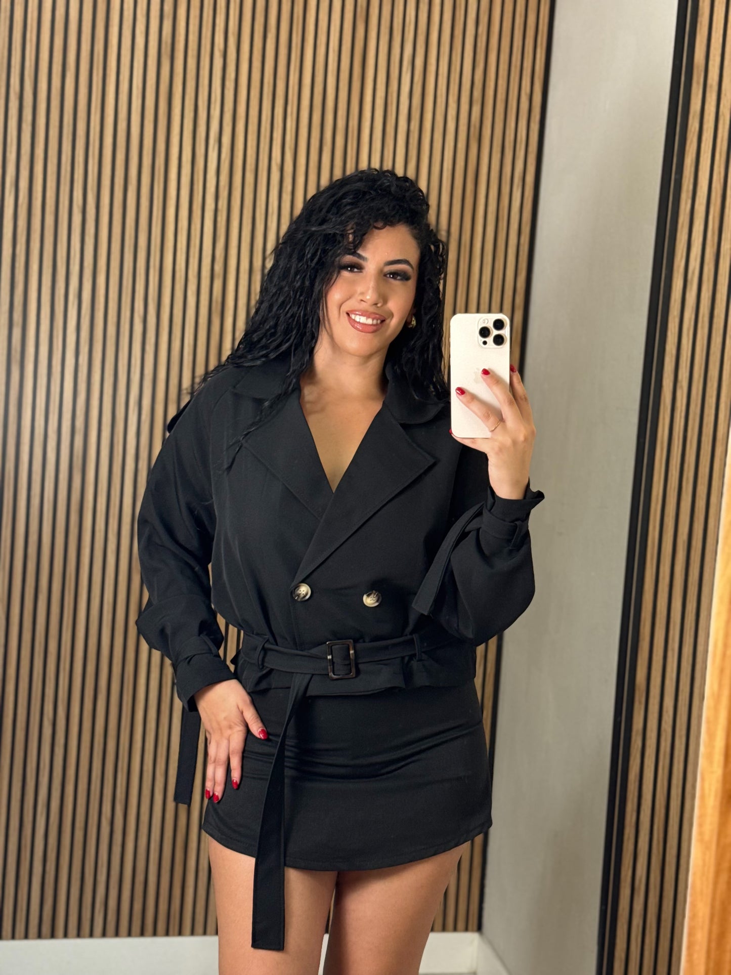 GABARDINA CORTA NEGRA